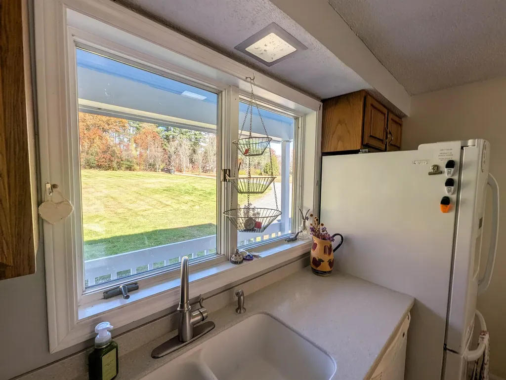 84 Old Jaffrey Road Peterborough NH 03458