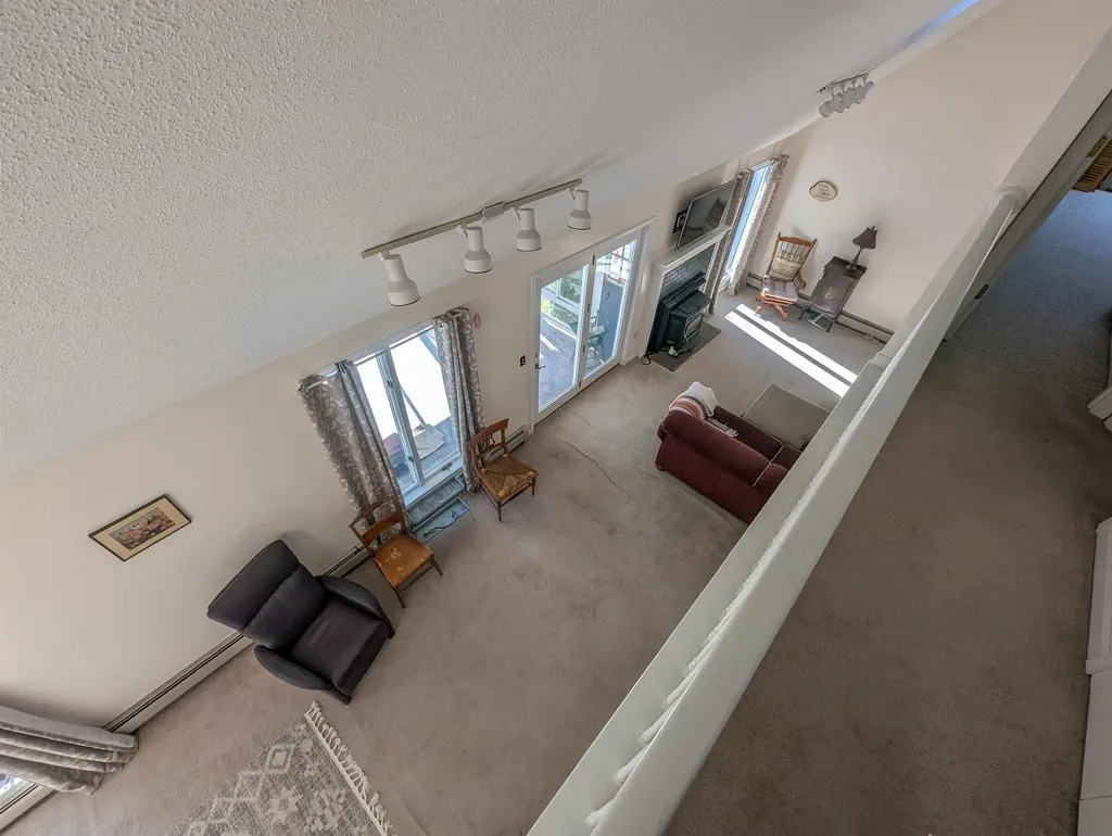 84 Old Jaffrey Road Peterborough NH 03458