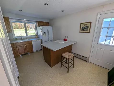 84 Old Jaffrey Road Peterborough NH 03458