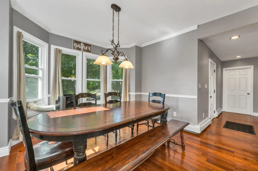 172 Center Street Wolfeboro NH 03894