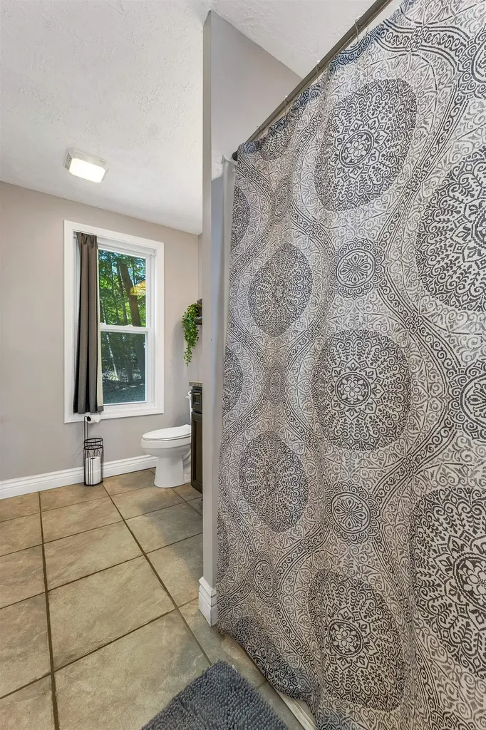 172 Center Street Wolfeboro NH 03894