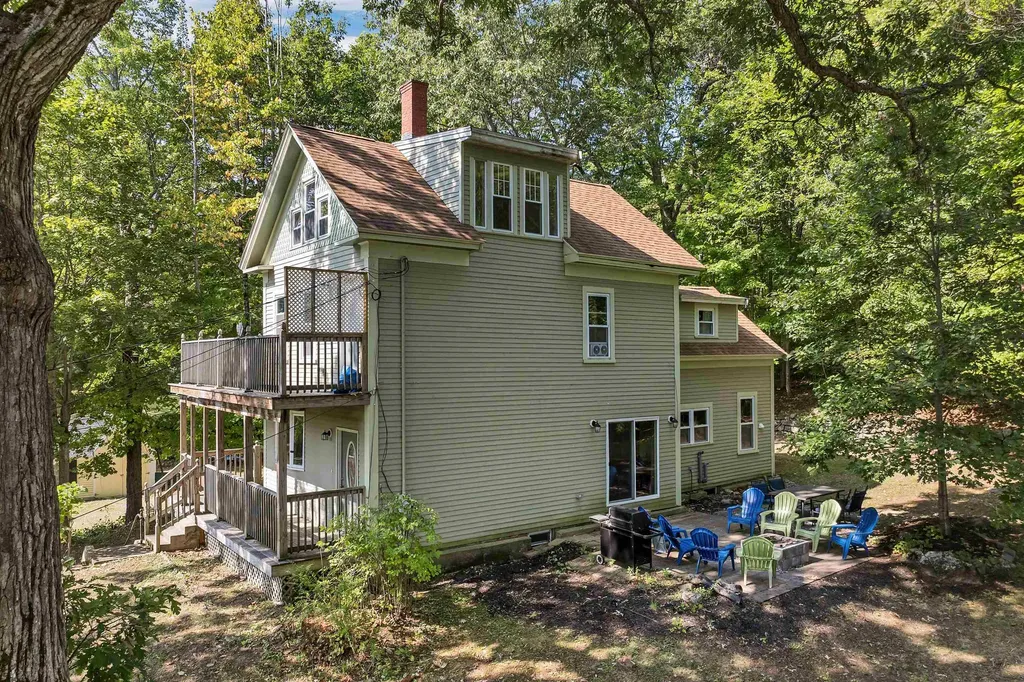 172 Center Street Wolfeboro NH 03894