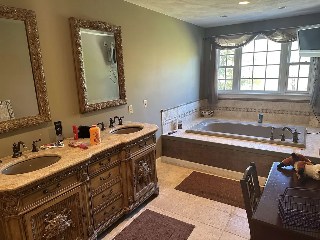 48 Sanborn Road East Kingston NH 03827