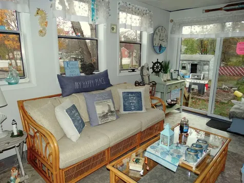 27 General Pulaski Drive Salem NH 03079