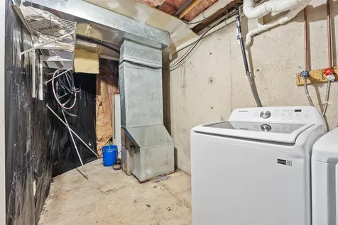 9A Sunshine Drive Hudson NH 03051