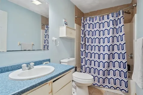 9A Sunshine Drive Hudson NH 03051