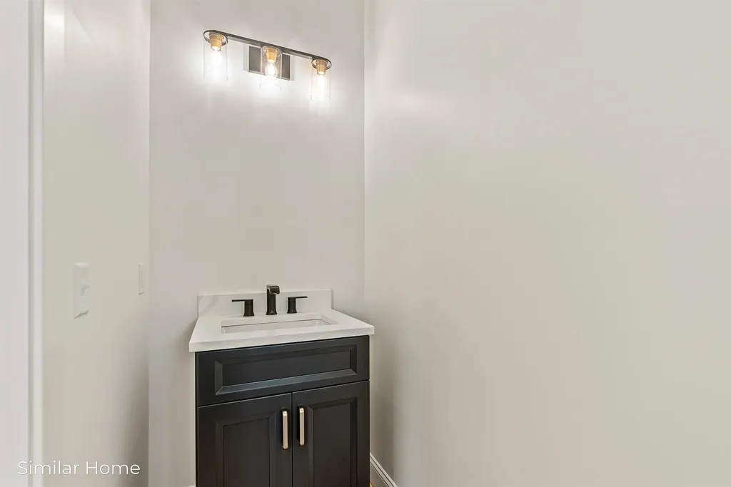 104R Piscassic Road Newfields NH 03856