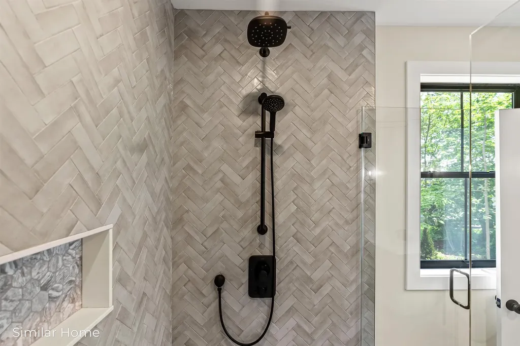 104R Piscassic Road Newfields NH 03856