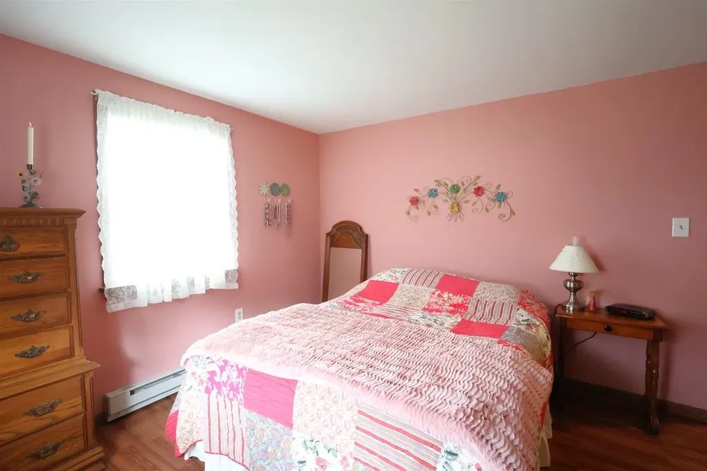 113 Hanover Street Hartford VT 05001