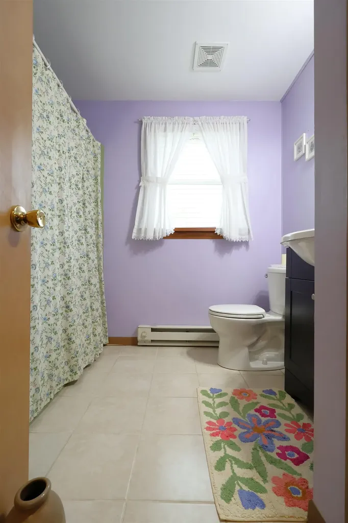 113 Hanover Street Hartford VT 05001