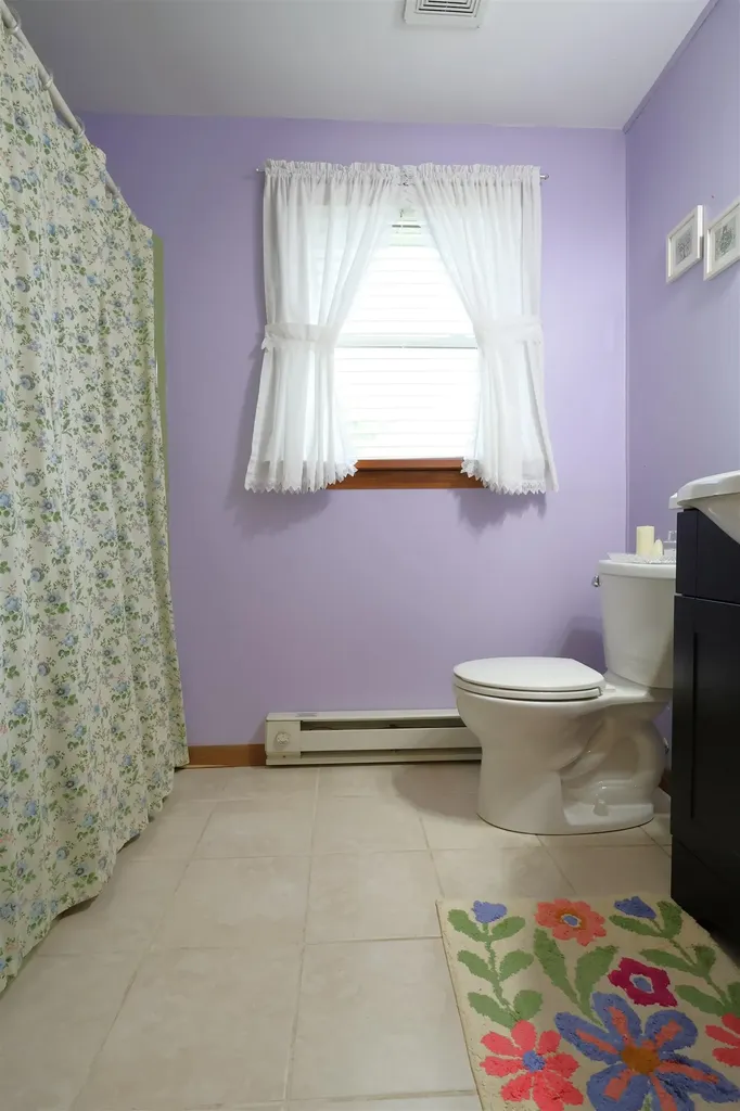 113 Hanover Street Hartford VT 05001