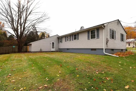 113 Hanover Street Hartford VT 05001