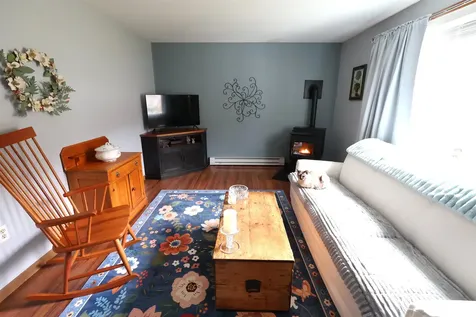 113 Hanover Street Hartford VT 05001