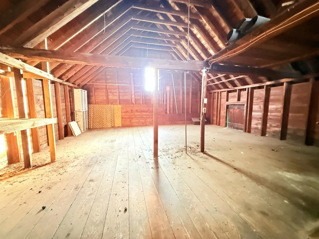 10 Spruce Avenue Claremont NH 03743