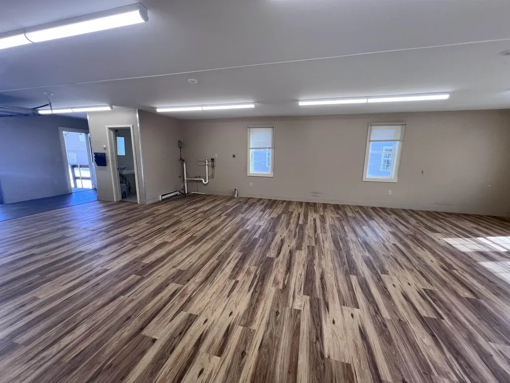 7 King Street Wolfeboro NH 03894