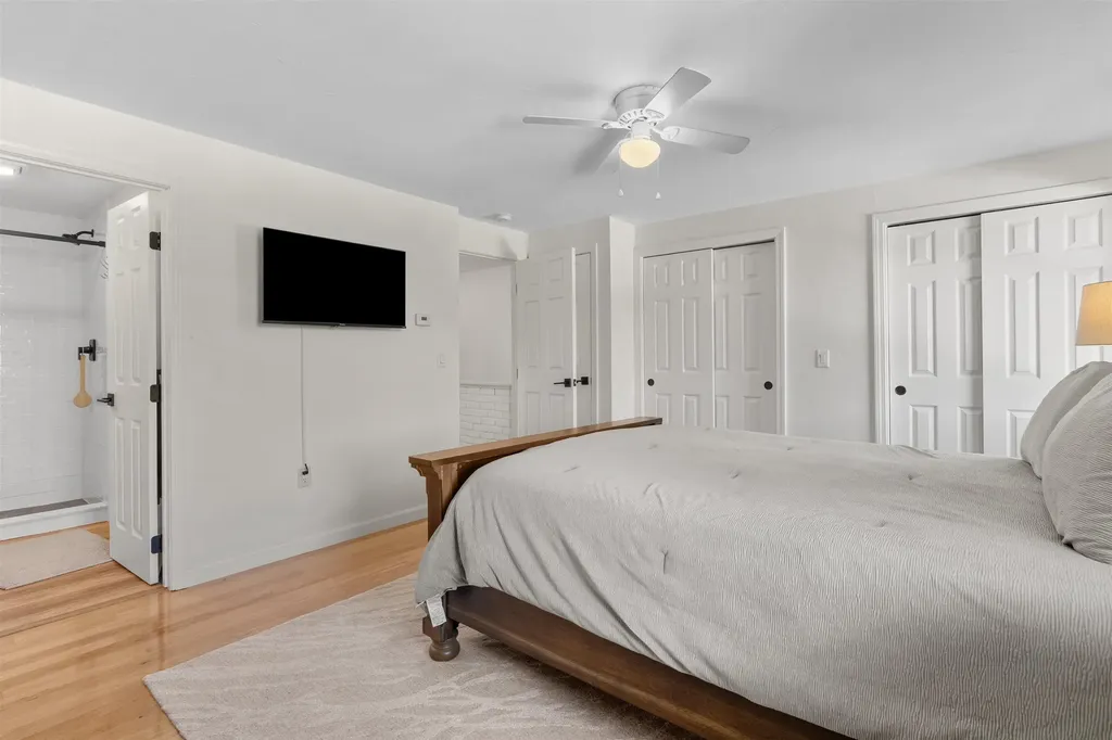 13 Moonlight Drive Newmarket NH 03857