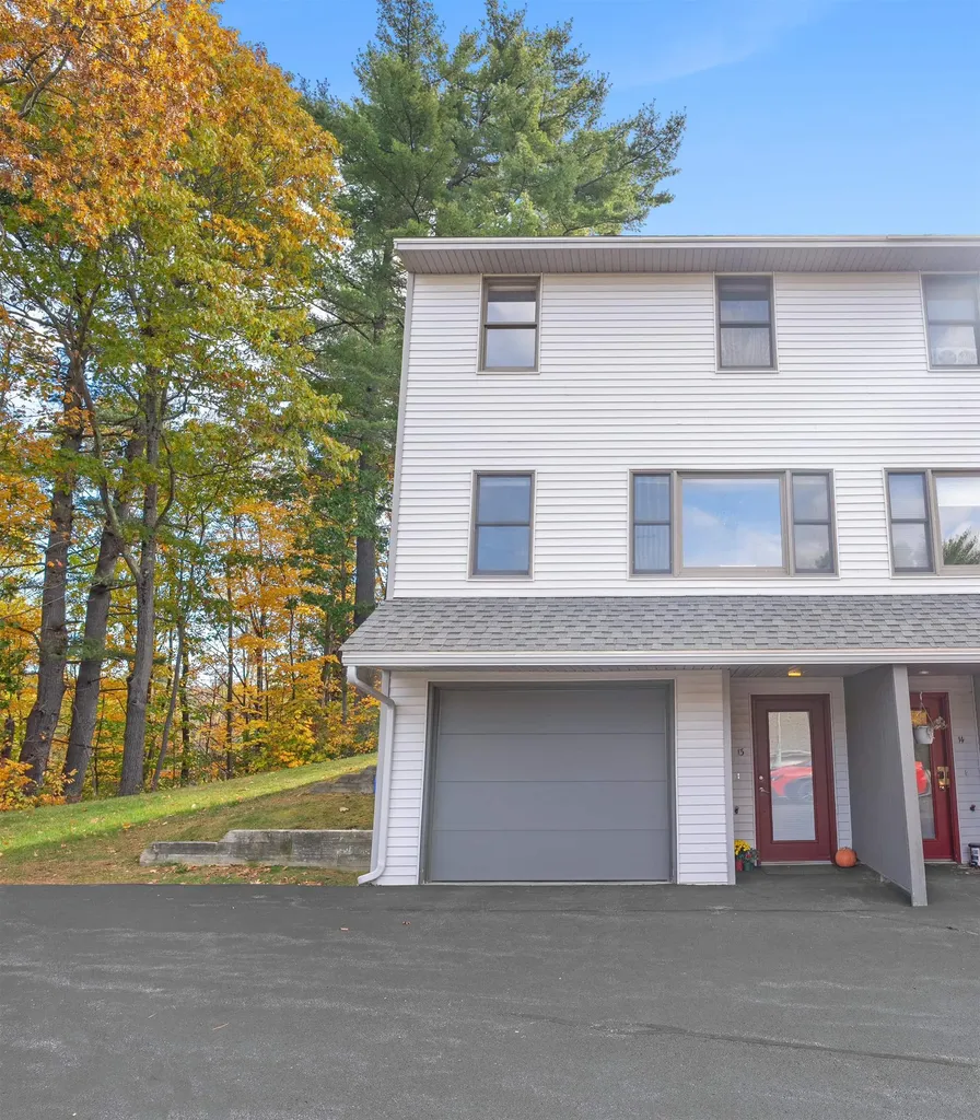 13 Moonlight Drive Newmarket NH 03857