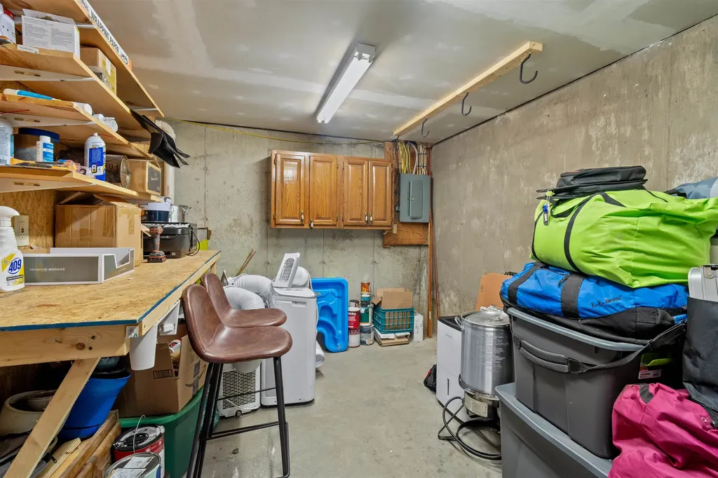 13 Moonlight Drive Newmarket NH 03857