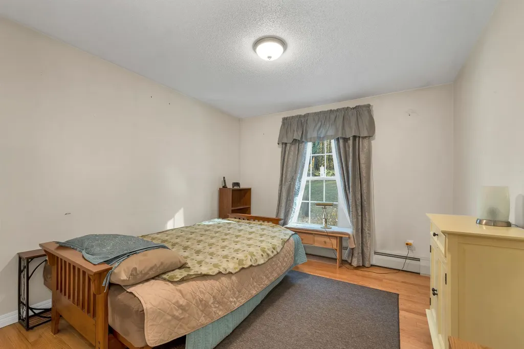 68 Berry River Road Barrington NH 03825