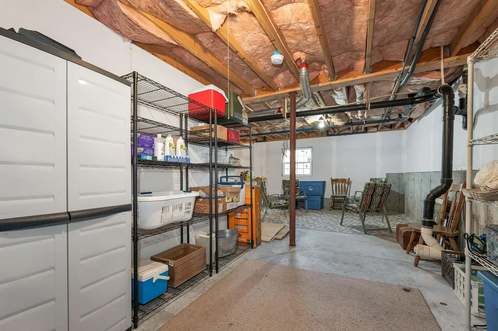 68 Berry River Road Barrington NH 03825