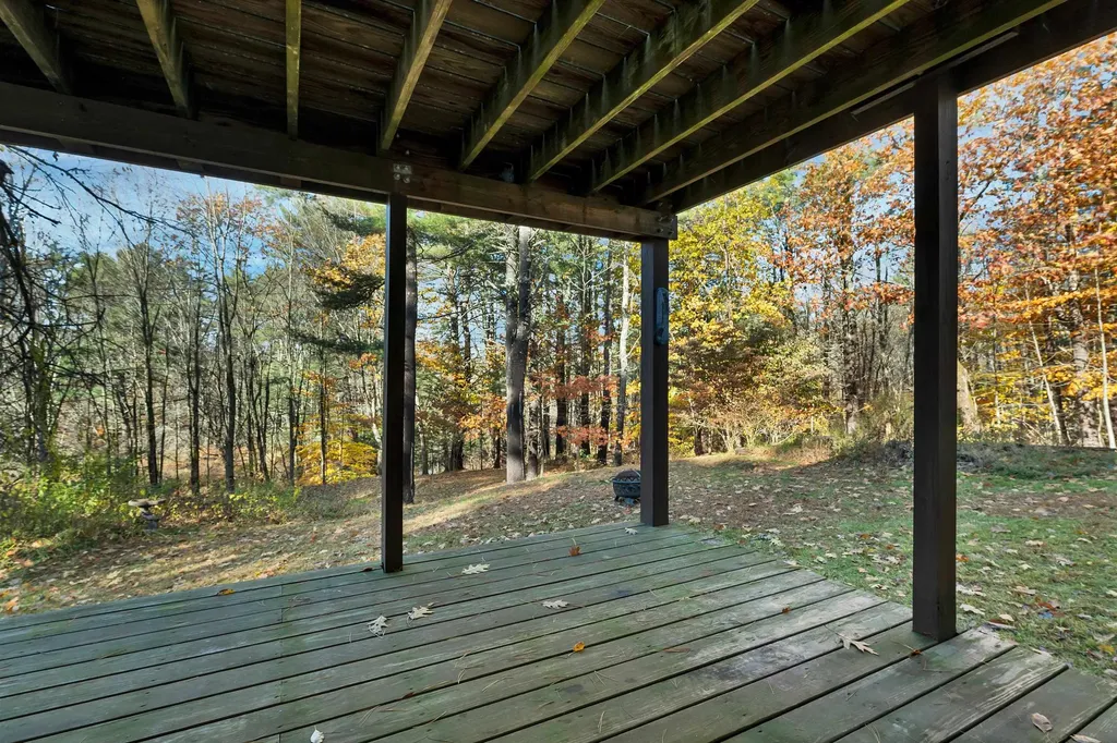 68 Berry River Road Barrington NH 03825