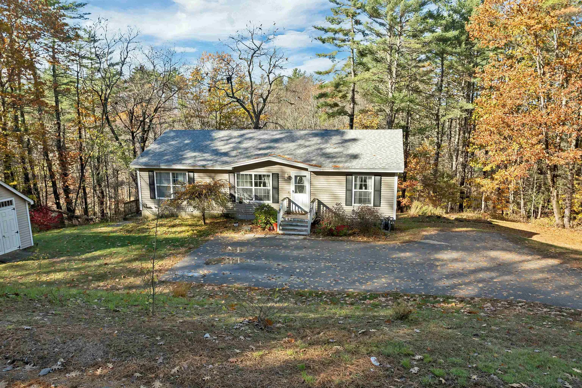 68 Berry River Road Barrington NH 03825