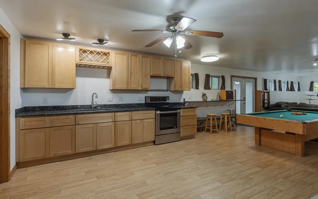 430 Hucklehill Road Vernon VT 05354