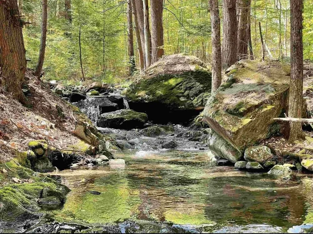 430 Hucklehill Road Vernon VT 05354