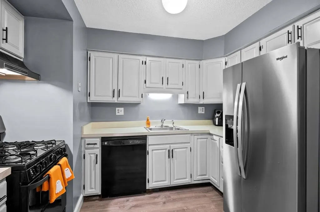 809 Springbrook Circle Portsmouth NH 03801