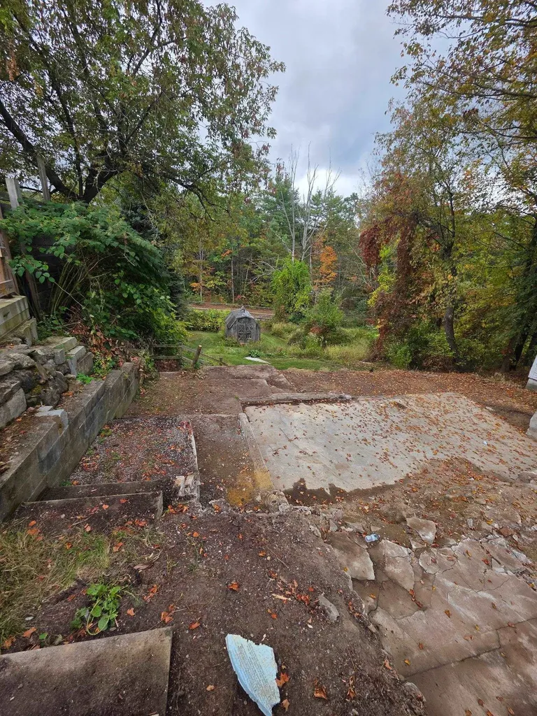 24 Morrison Avenue Tilton NH 03276