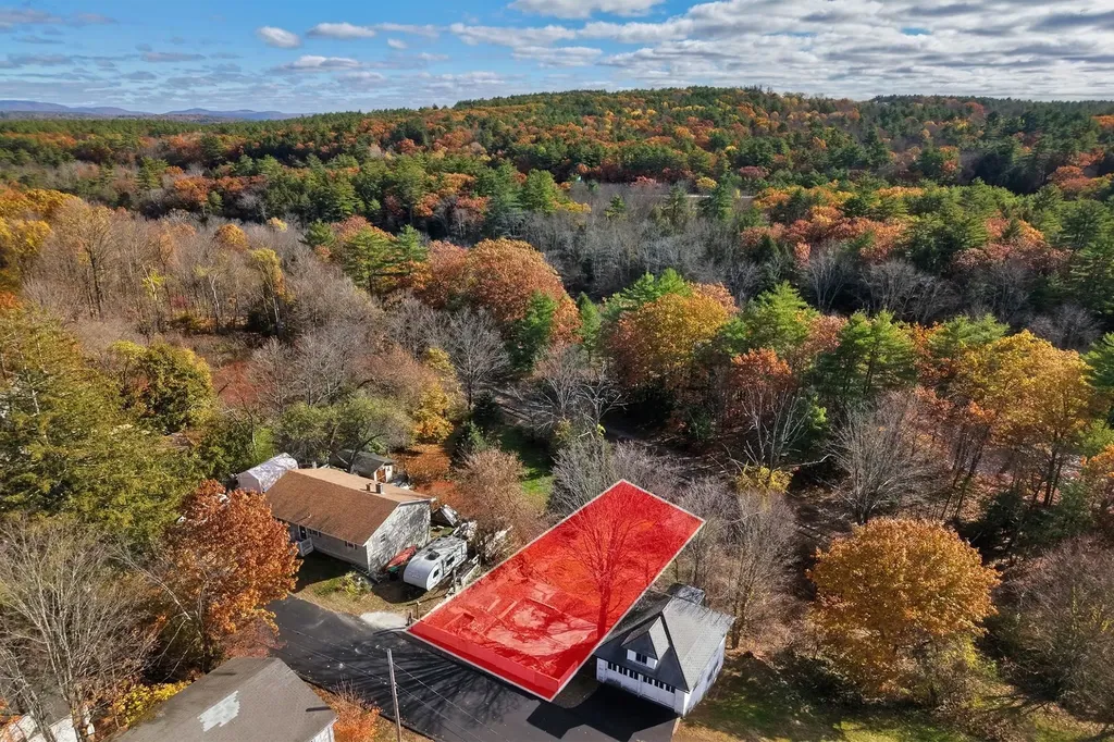 24 Morrison Avenue Tilton NH 03276