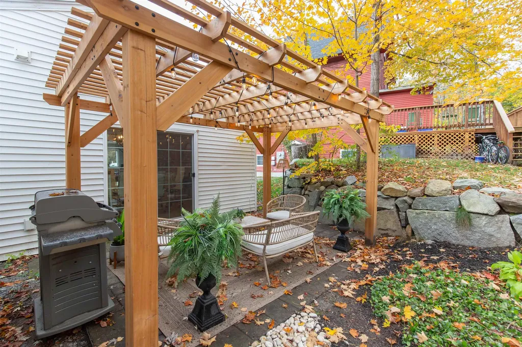 11.5 Eastman Street Concord NH 03301