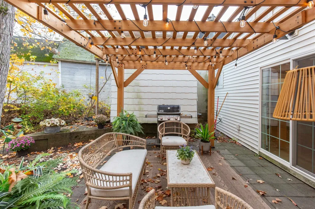 11.5 Eastman Street Concord NH 03301