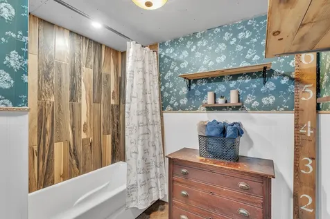 1282 Calais Road Marshfield VT 05658