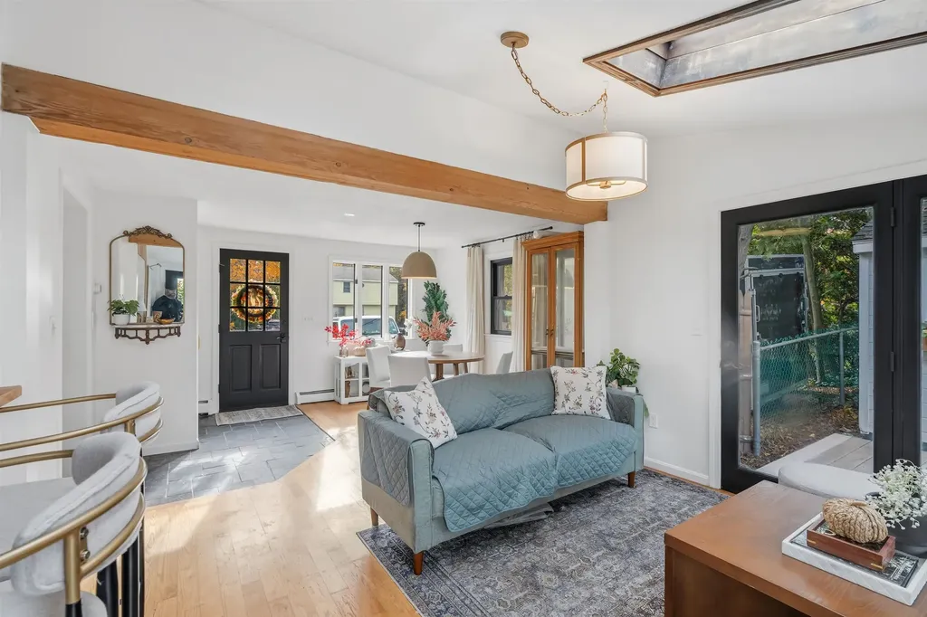 6 Russett Lane Hampstead NH 03826