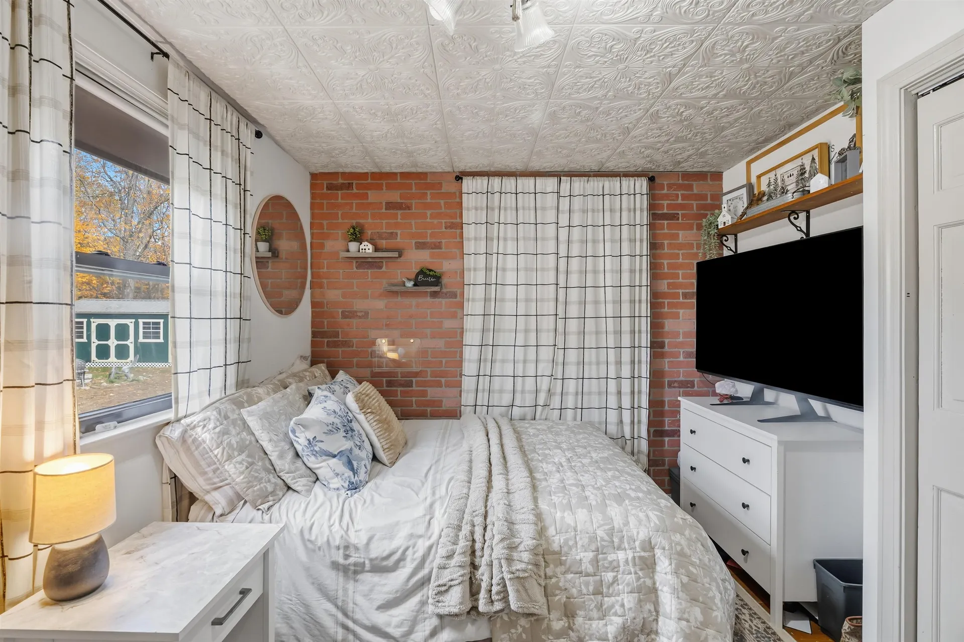 6 Russett Lane Hampstead NH 03826