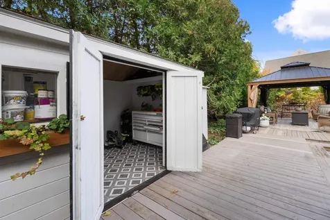 6 Russett Lane Hampstead NH 03826