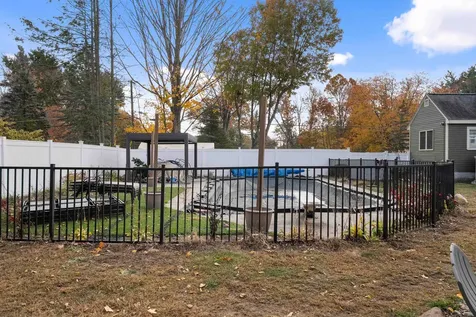 6 Russett Lane Hampstead NH 03826