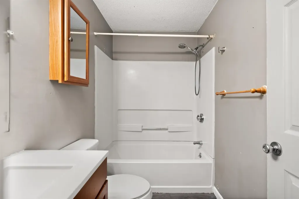 80 Woodland Green Rochester NH 03868