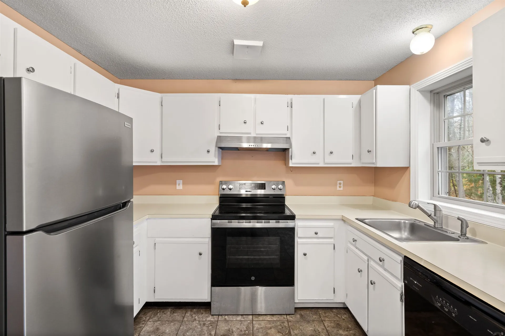 80 Woodland Green Rochester NH 03868