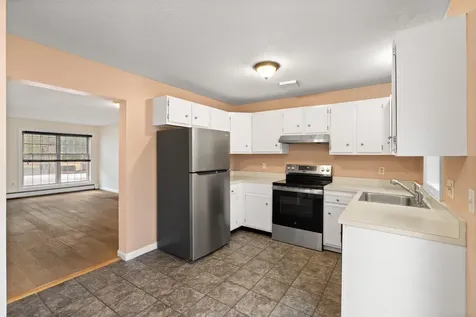 80 Woodland Green Rochester NH 03868