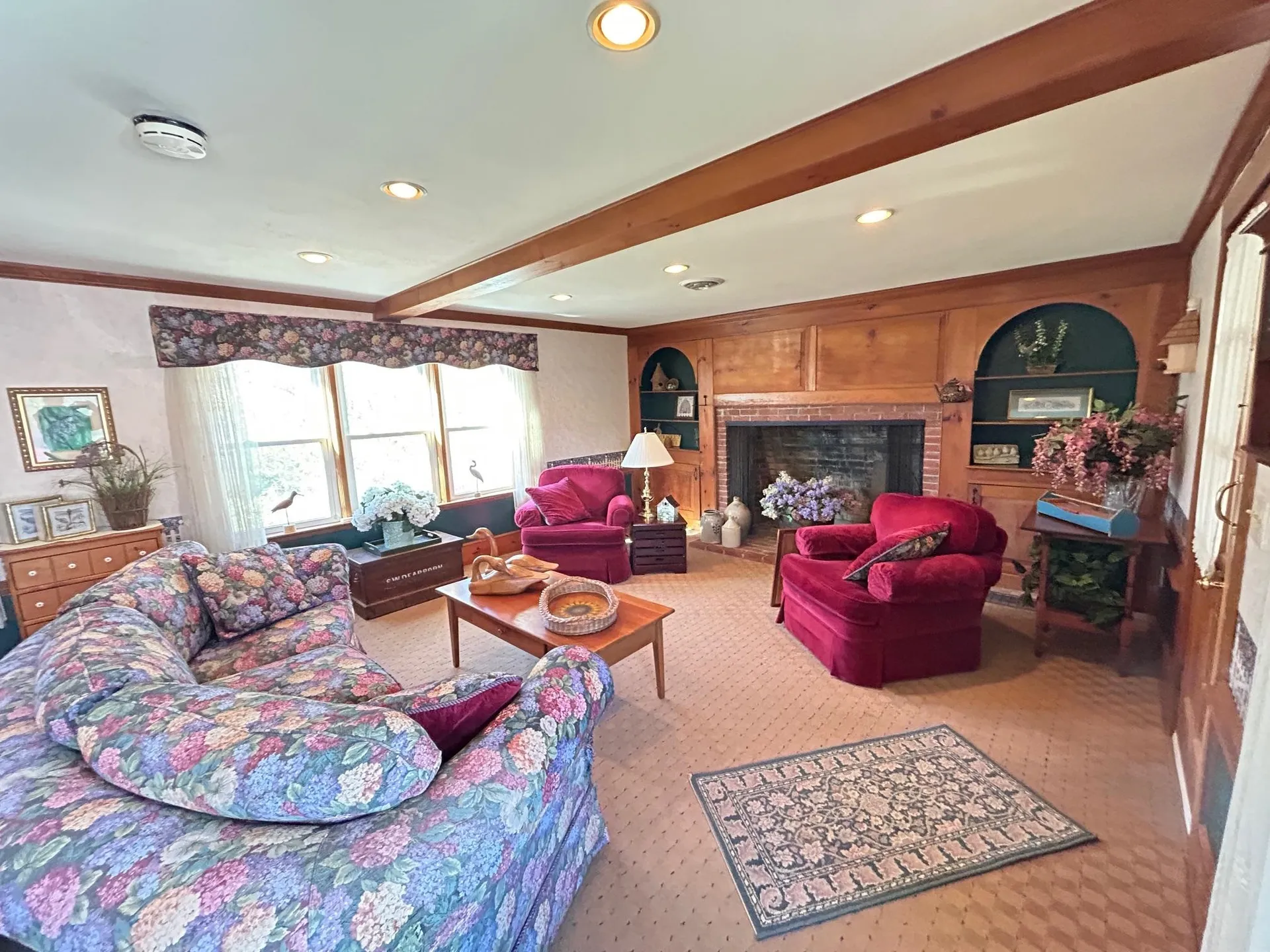 188 Drinkwater Road Kensington NH 03833