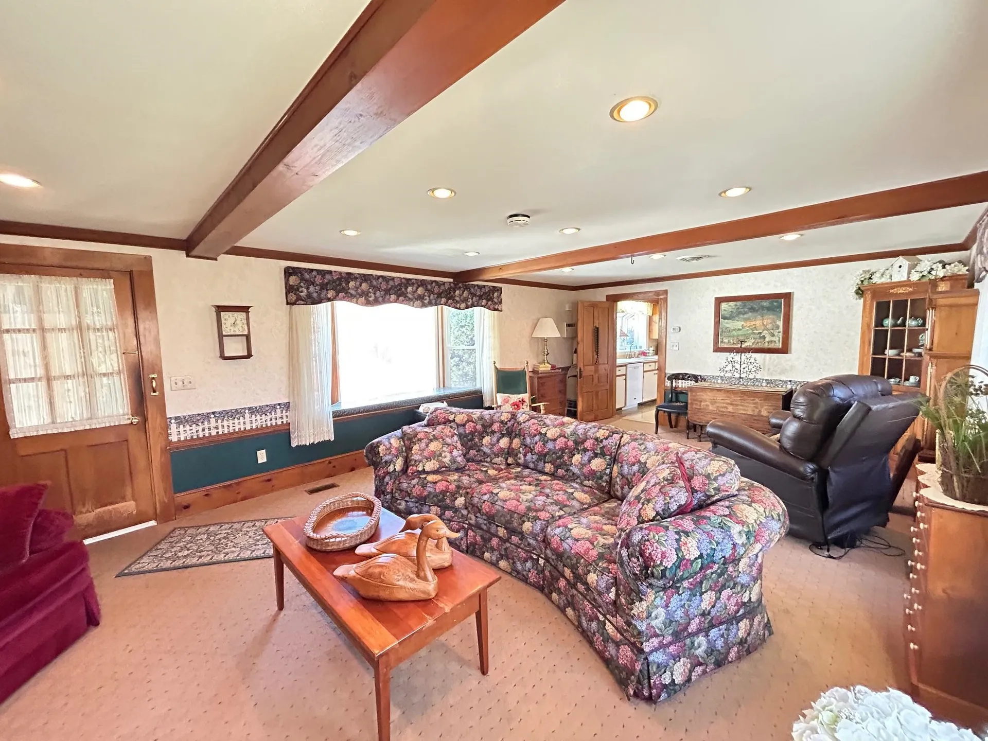 188 Drinkwater Road Kensington NH 03833