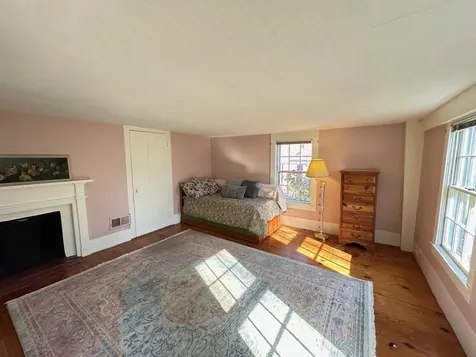 188 Drinkwater Road Kensington NH 03833