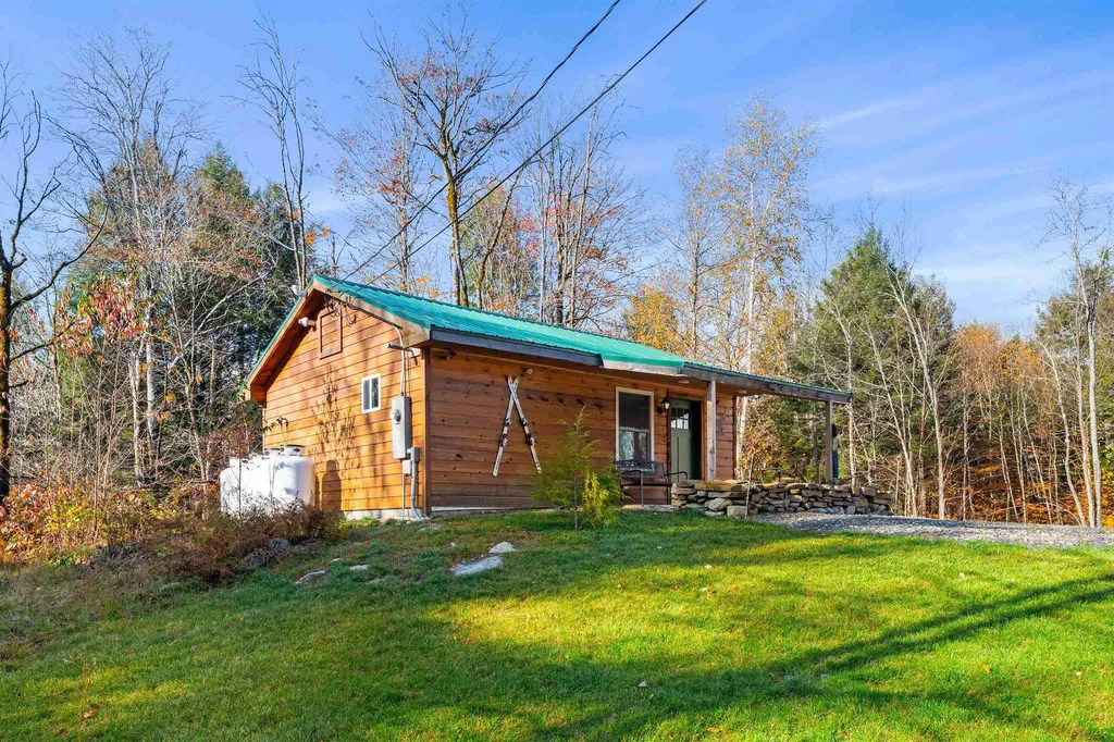 17 S Hill Drive Lempster NH 03605