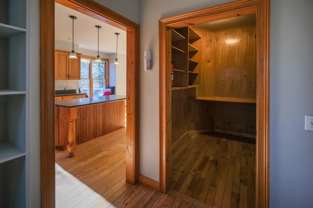 53 Ponus Road Ludlow VT 05149