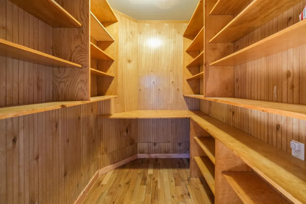 53 Ponus Road Ludlow VT 05149