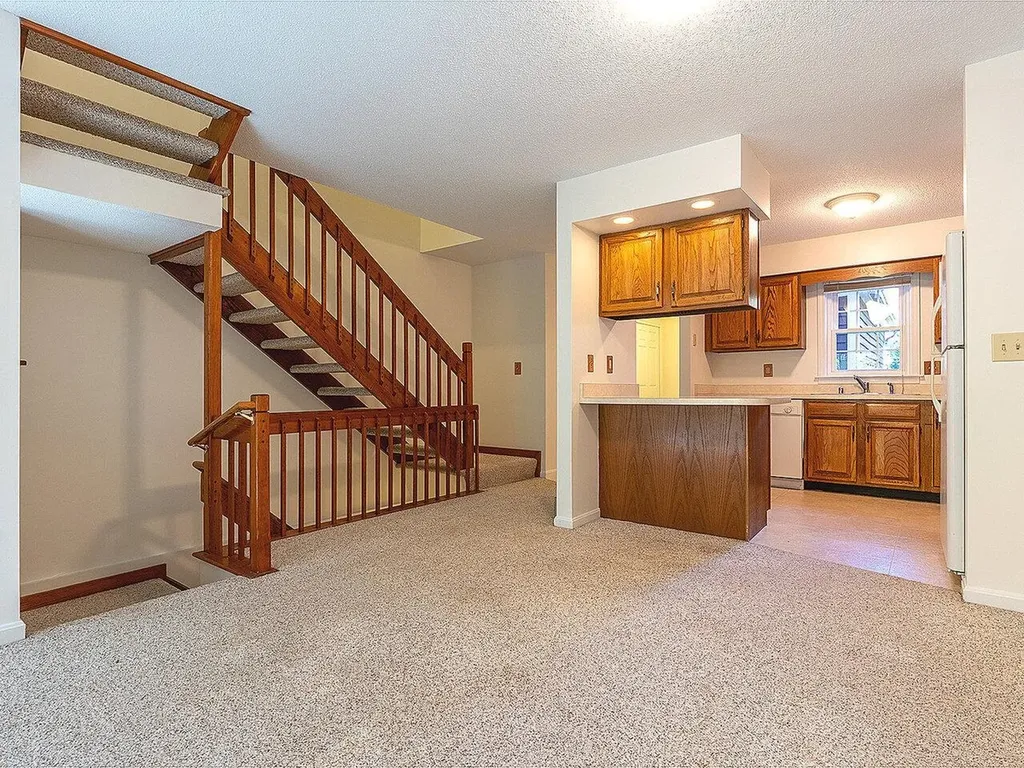 25 Woodbine By The Lake Colchester VT 05446