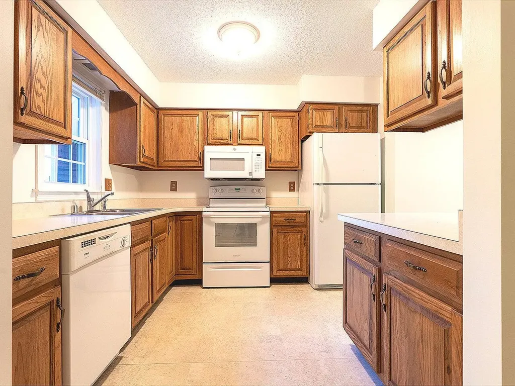 25 Woodbine By The Lake Colchester VT 05446