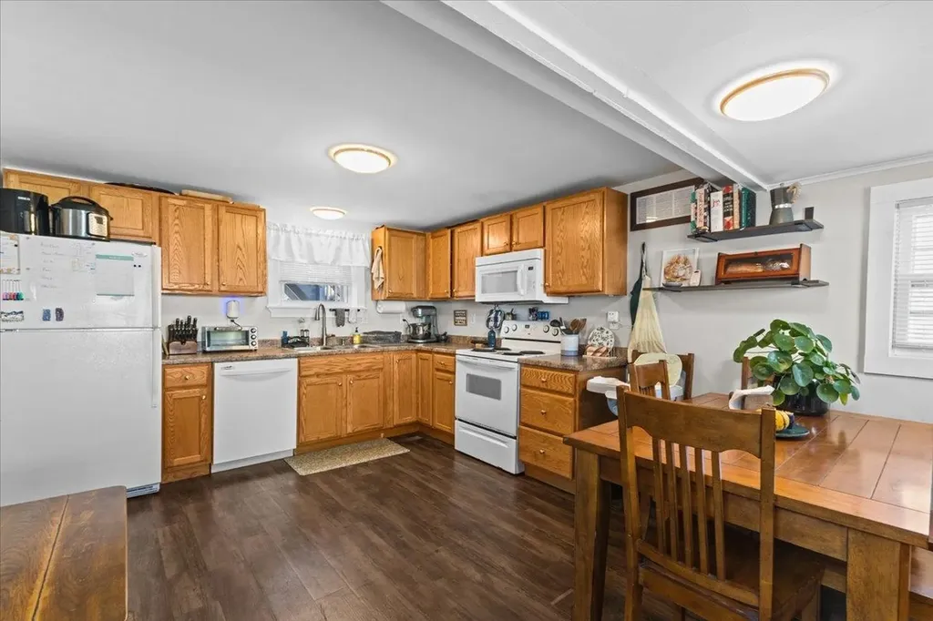 4 East Street Essex Junction VT 05452